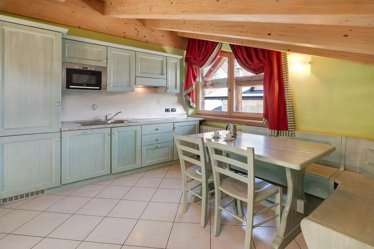 Bait Da Menin App Rododendro Apartment Livigno 0*,