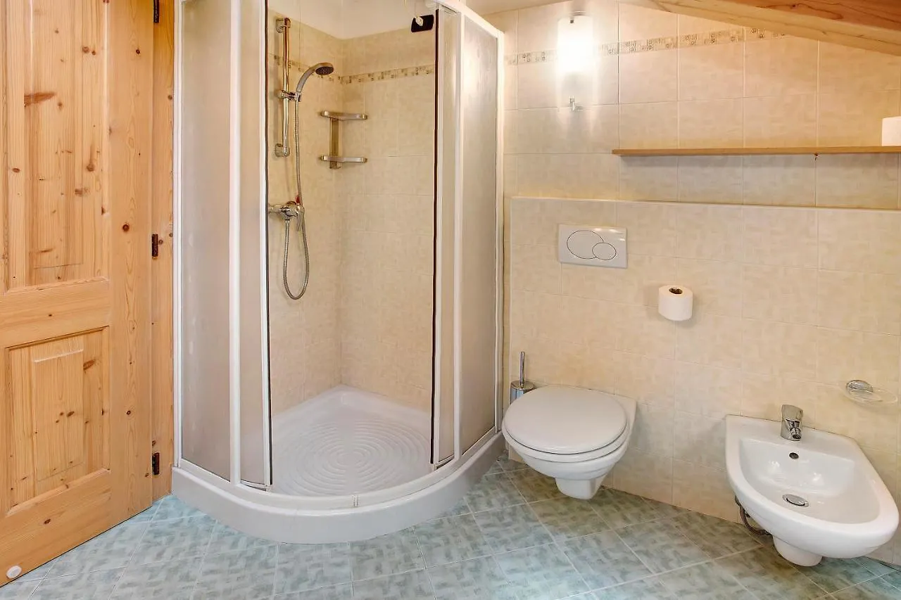 Bait Da Menin App Rododendro Apartment Livigno 0*,  Italy